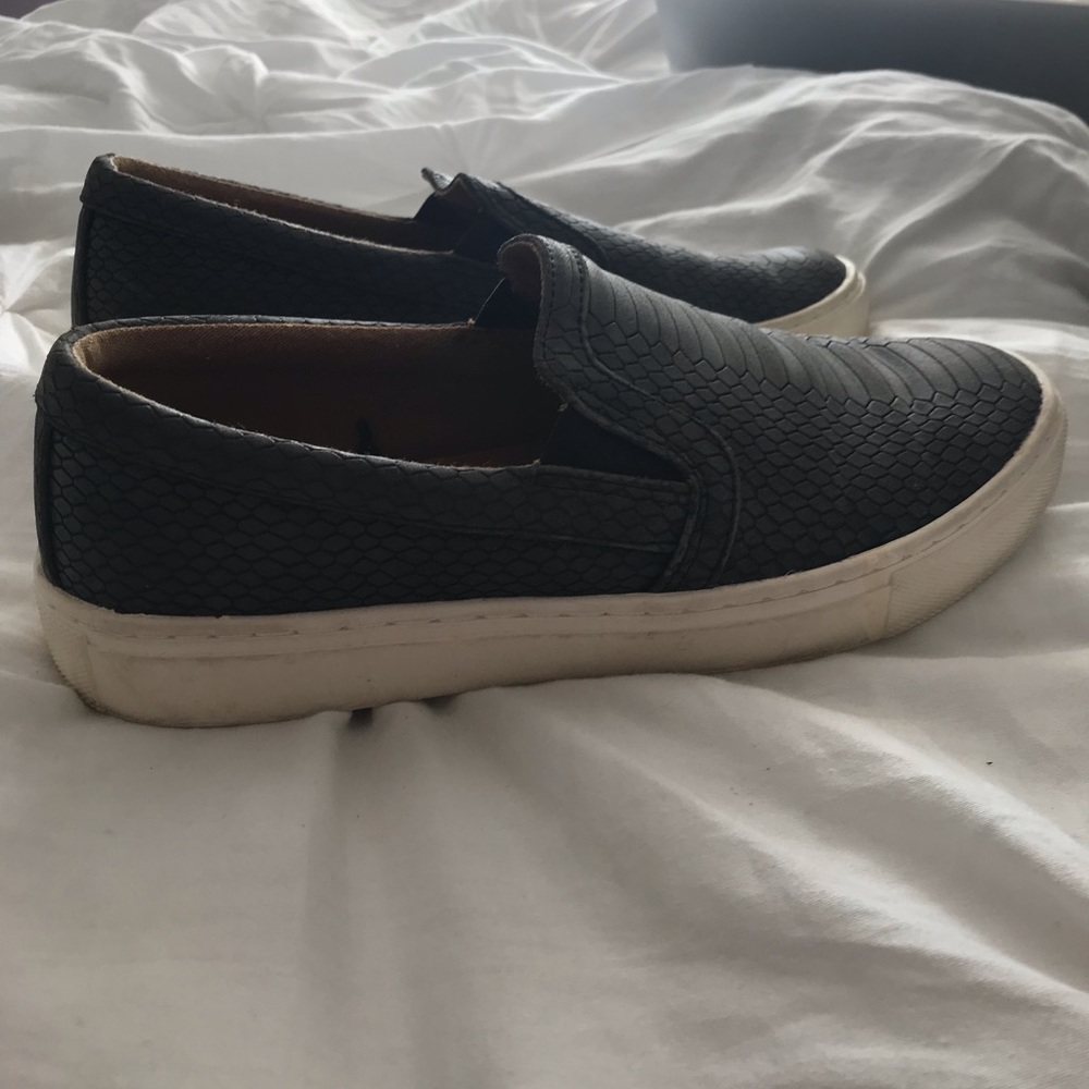 Indigo road slide ons